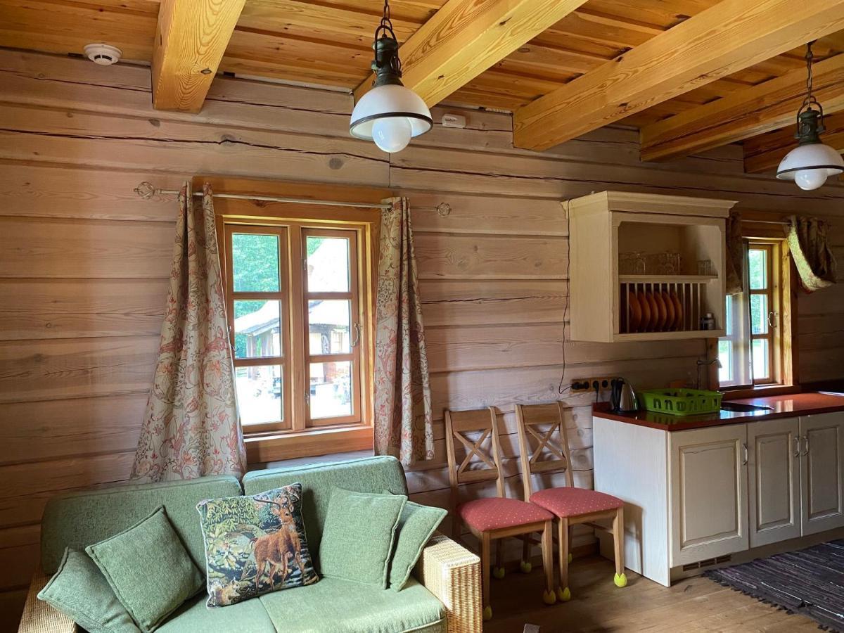 Baublys Lake Lodge Viktarinas Ngoại thất bức ảnh